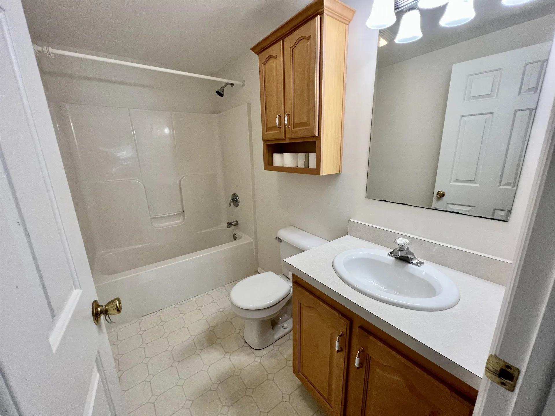 34 Donna Drive Exeter NH 03833