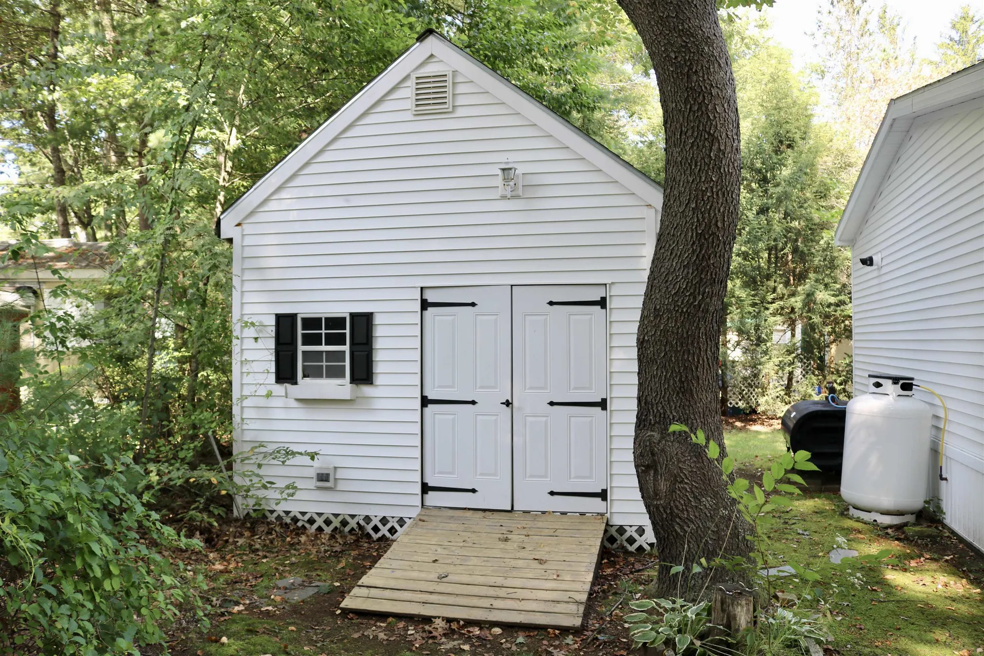 34 Donna Drive Exeter NH 03833