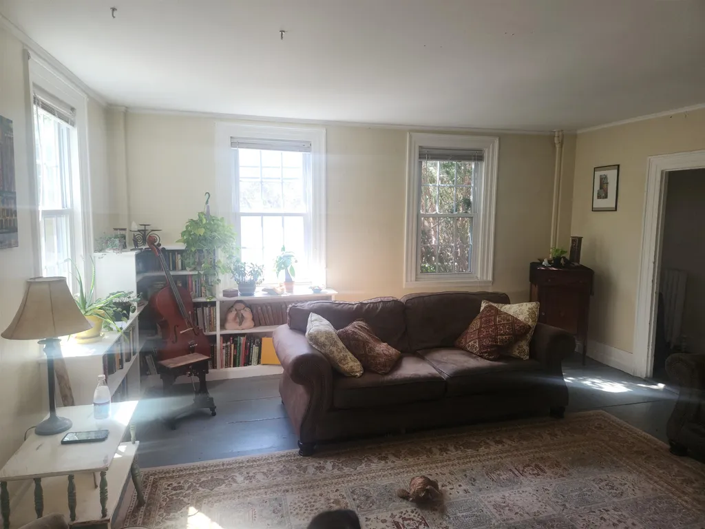 294-296 Pleasant Street Concord NH 03301
