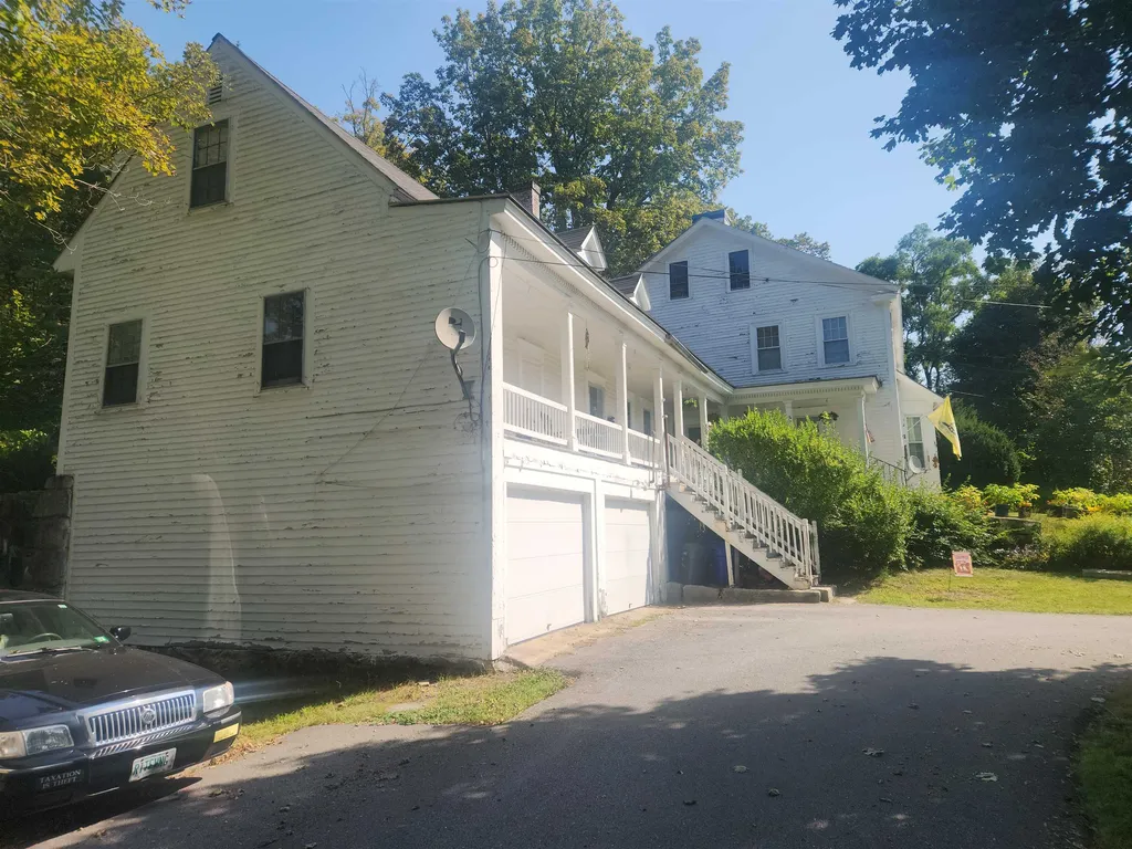 294-296 Pleasant Street Concord NH 03301