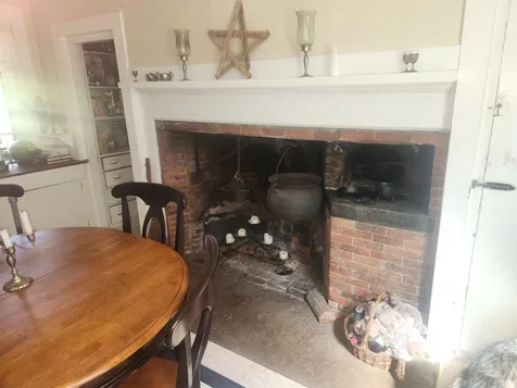 294-296 Pleasant Street Concord NH 03301