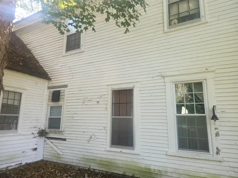 294-296 Pleasant Street Concord NH 03301