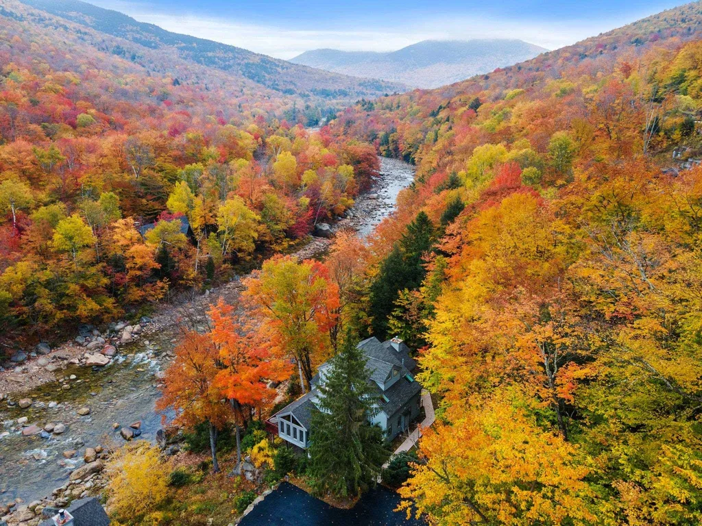 26 Loonwood Drive Lincoln NH 03251
