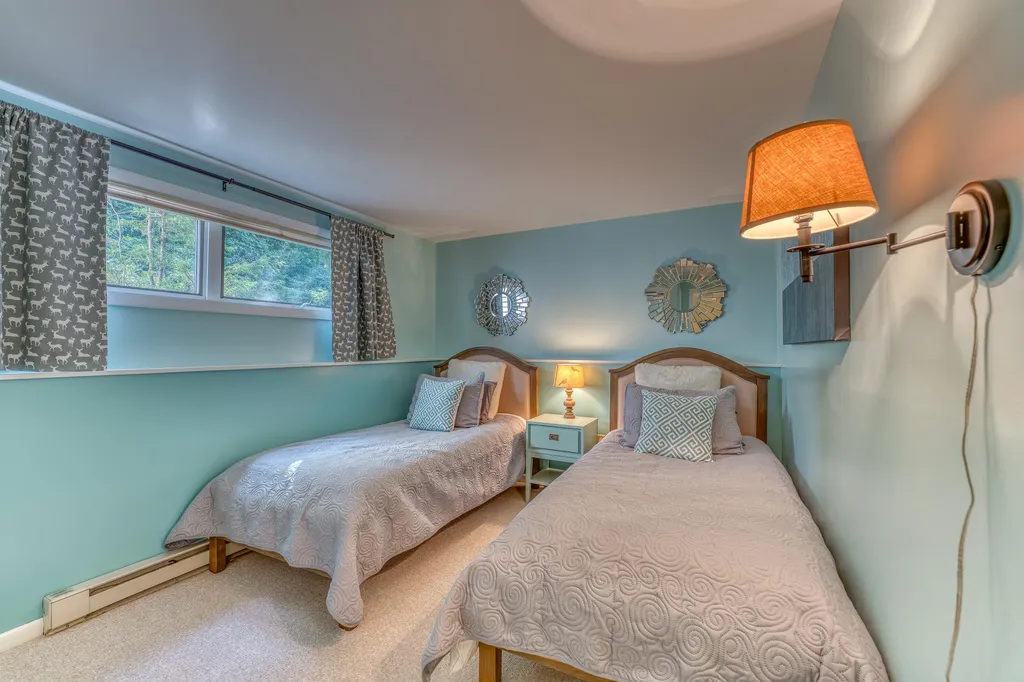 26 Loonwood Drive Lincoln NH 03251