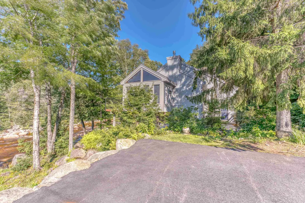 26 Loonwood Drive Lincoln NH 03251