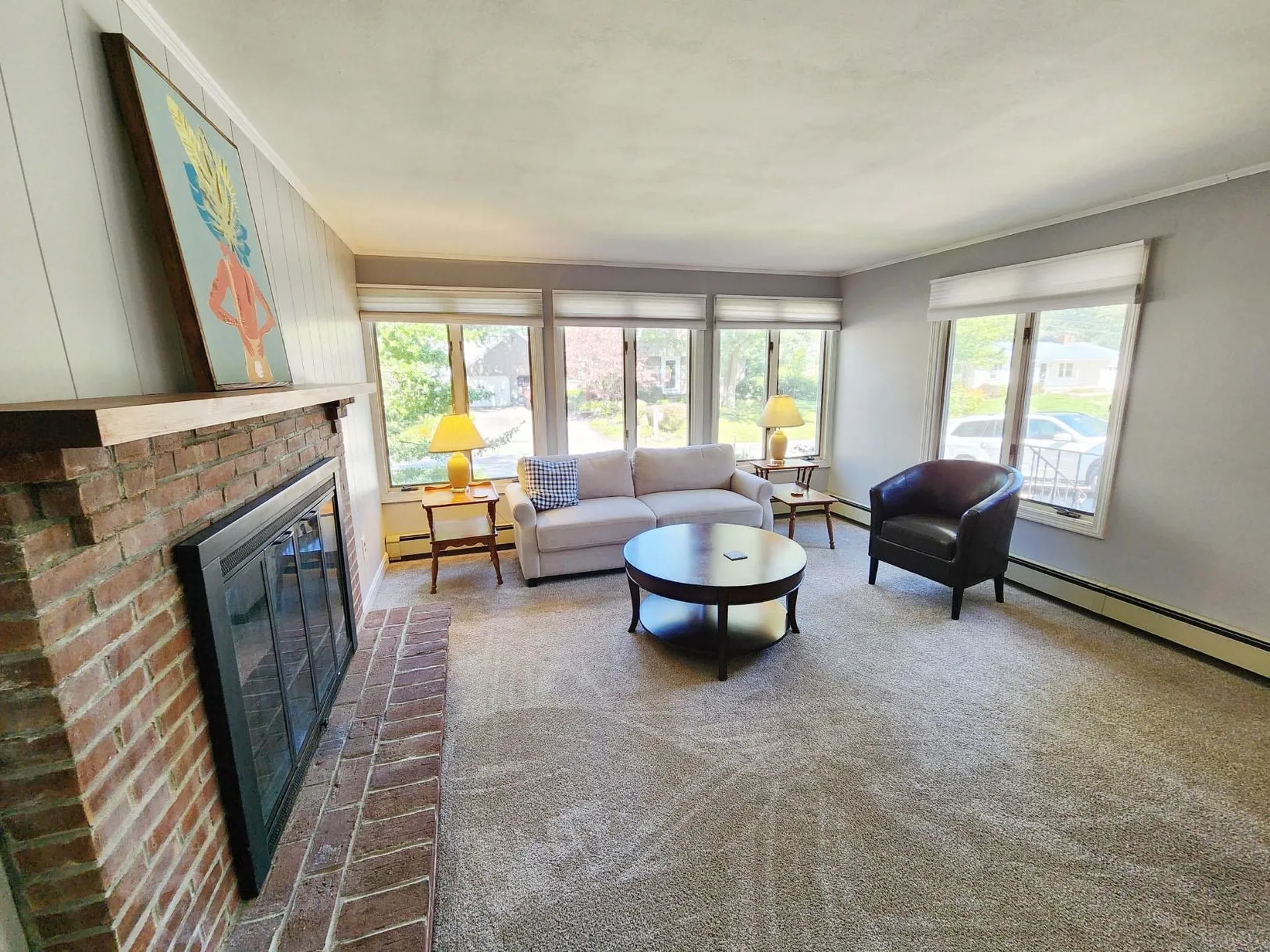 10 Elliott Street Hampton NH 03842