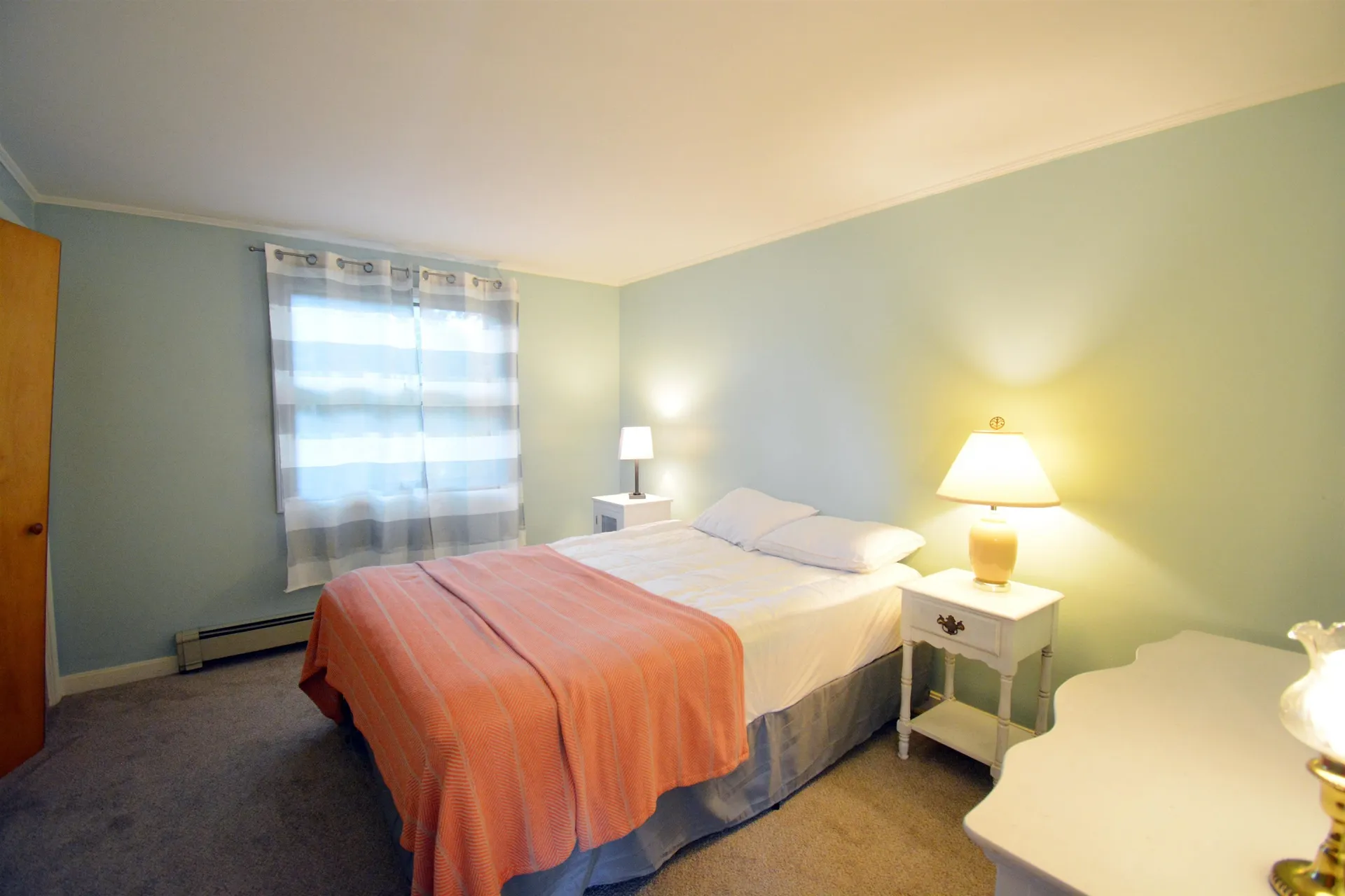 10 Elliott Street Hampton NH 03842