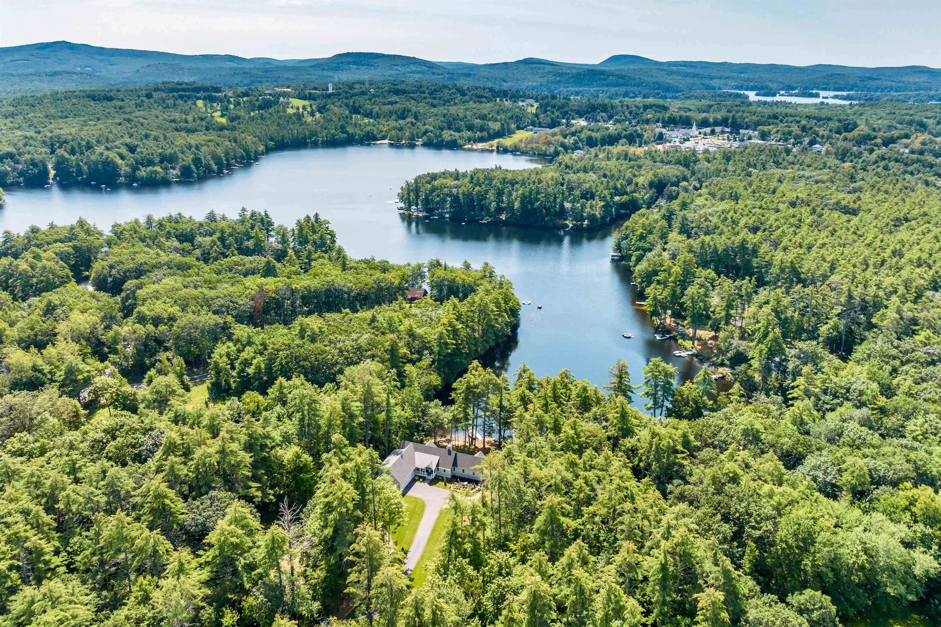 79 River Street Wolfeboro NH 03894