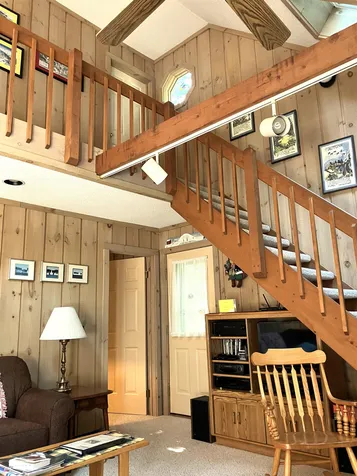 181 Howes Loop Wilmington VT 05363