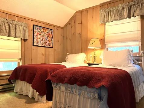 181 Howes Loop Wilmington VT 05363