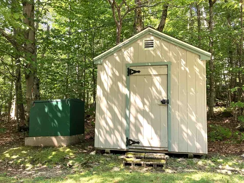 181 Howes Loop Wilmington VT 05363