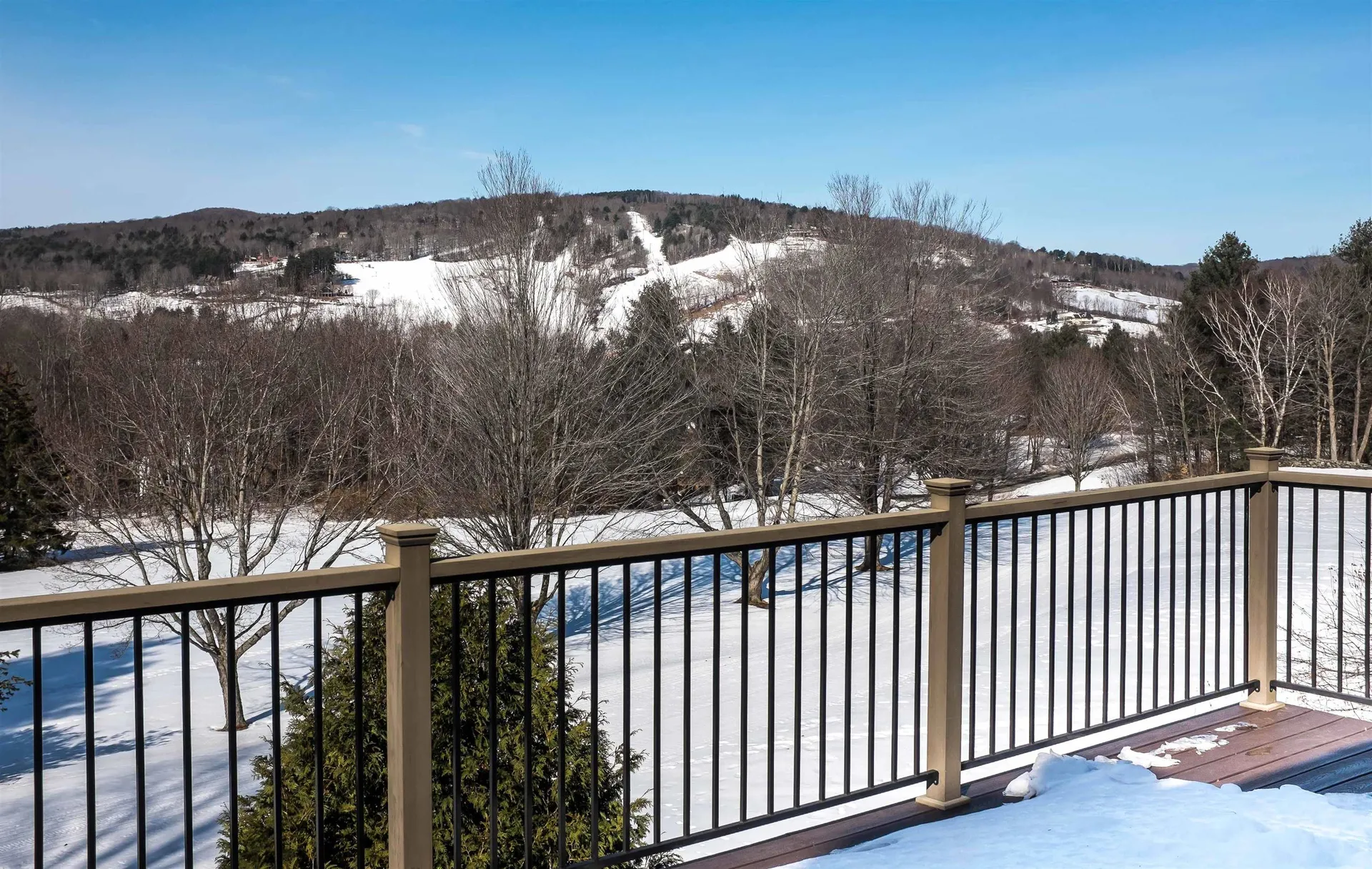919 Murphys Road Hartford VT 05059