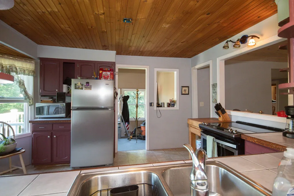 46 Sentry Hill Road York ME 03909