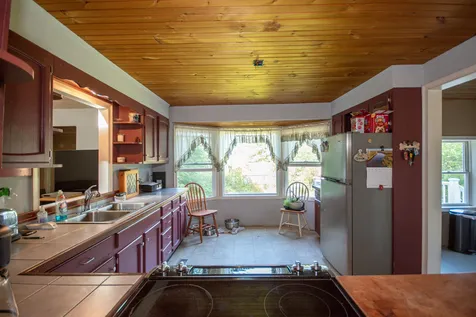 46 Sentry Hill Road York ME 03909