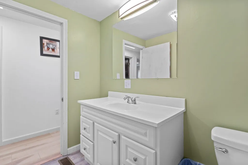 24 Beechwood Crest Northfield VT 05663