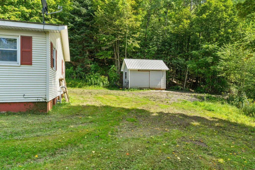 24 Beechwood Crest Northfield VT 05663
