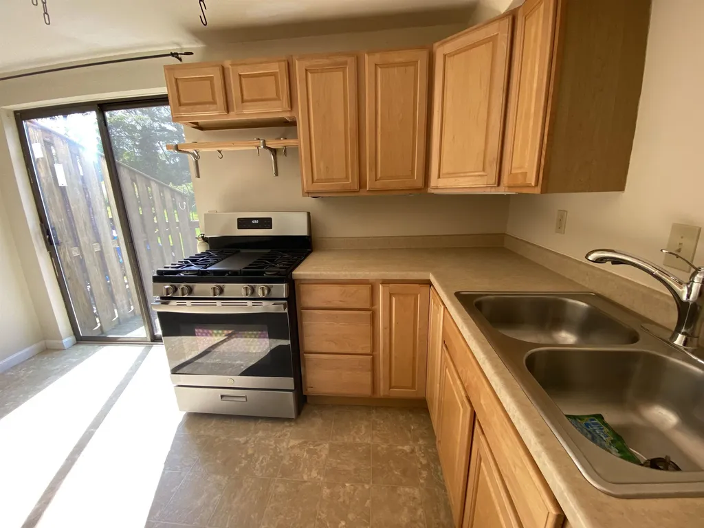 25 Huntington Place Waterbury VT 05676