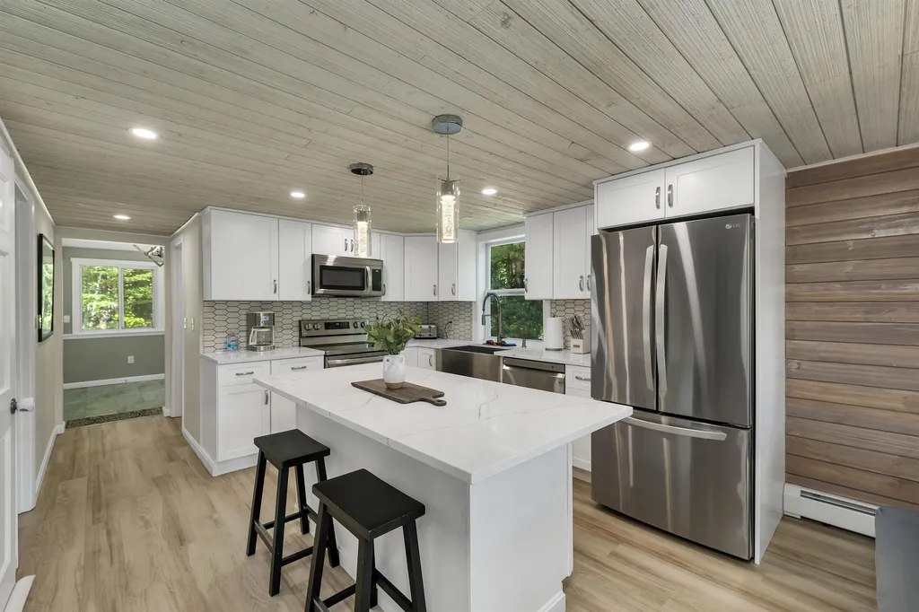 90 Balch Hill Road Wakefield NH 03872