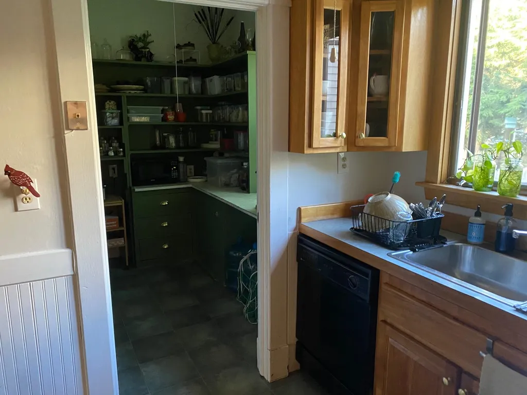 4-6 Bailey Avenue Claremont NH 03743