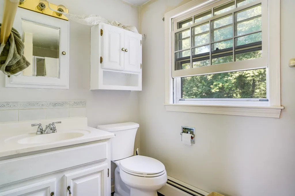 5 Knightland Road Atkinson NH 03811