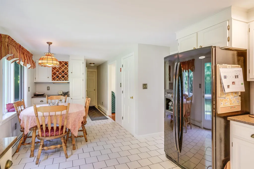 5 Knightland Road Atkinson NH 03811