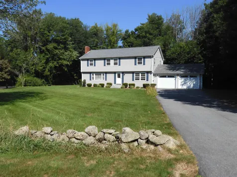 5 Knightland Road Atkinson NH 03811