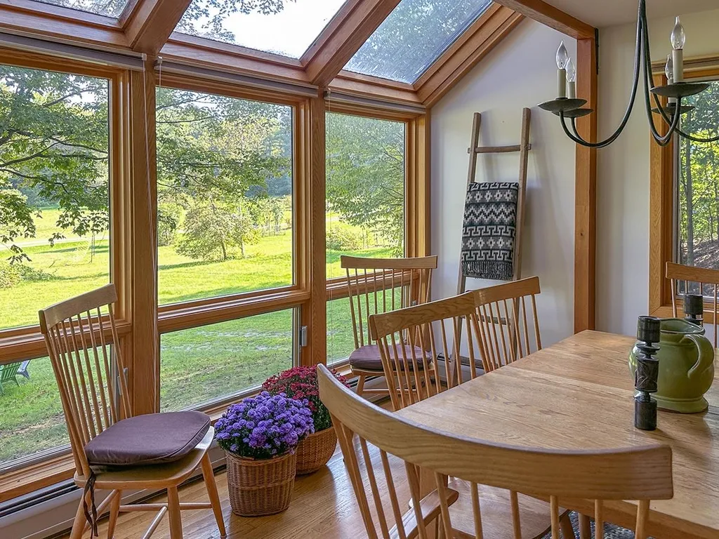289 Lower Pines Road Warren VT 05674
