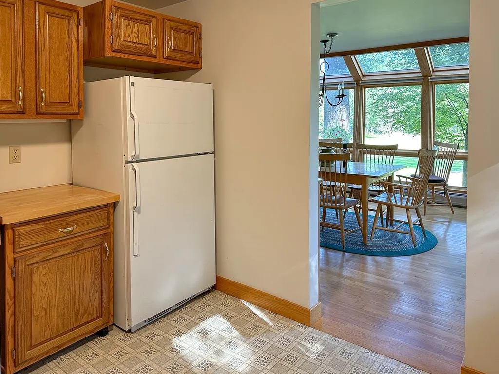 289 Lower Pines Road Warren VT 05674