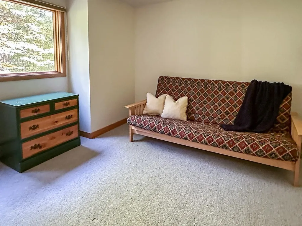 289 Lower Pines Road Warren VT 05674