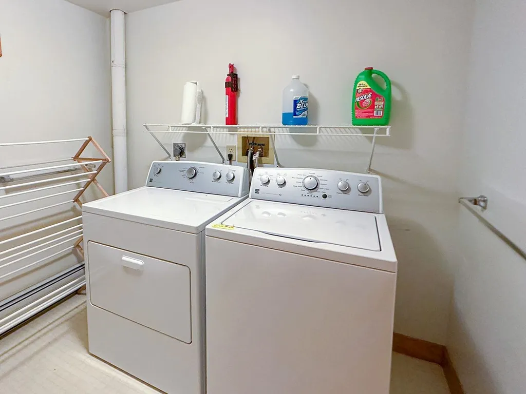 289 Lower Pines Road Warren VT 05674