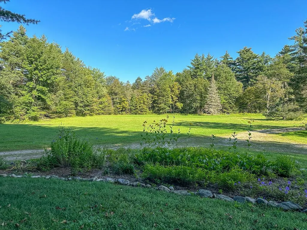 289 Lower Pines Road Warren VT 05674