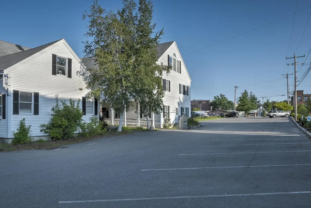 17 93rd Street Keene NH 03431