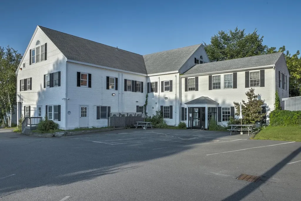 17 93rd Street Keene NH 03431