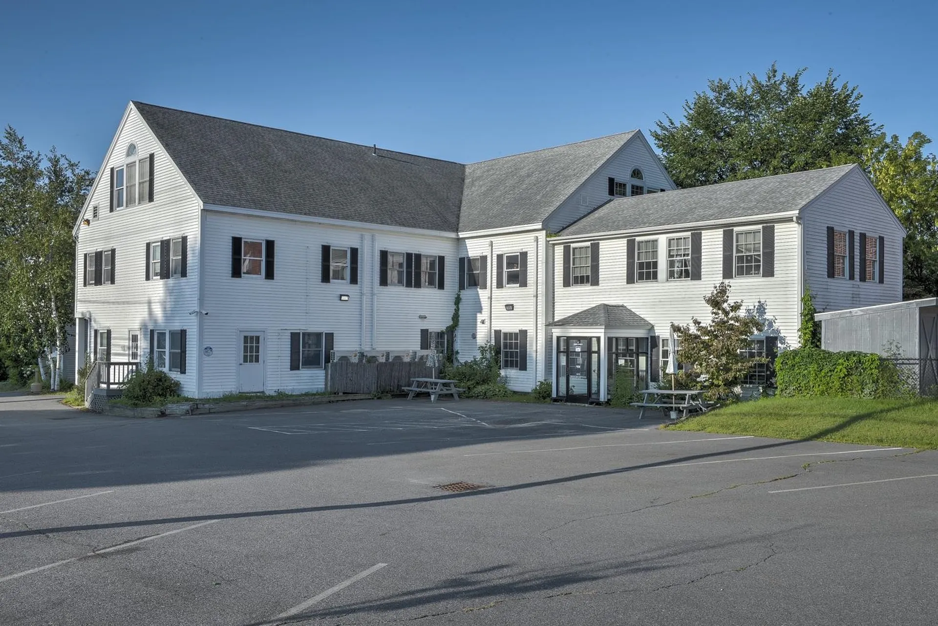 17 93rd Street Keene NH 03431