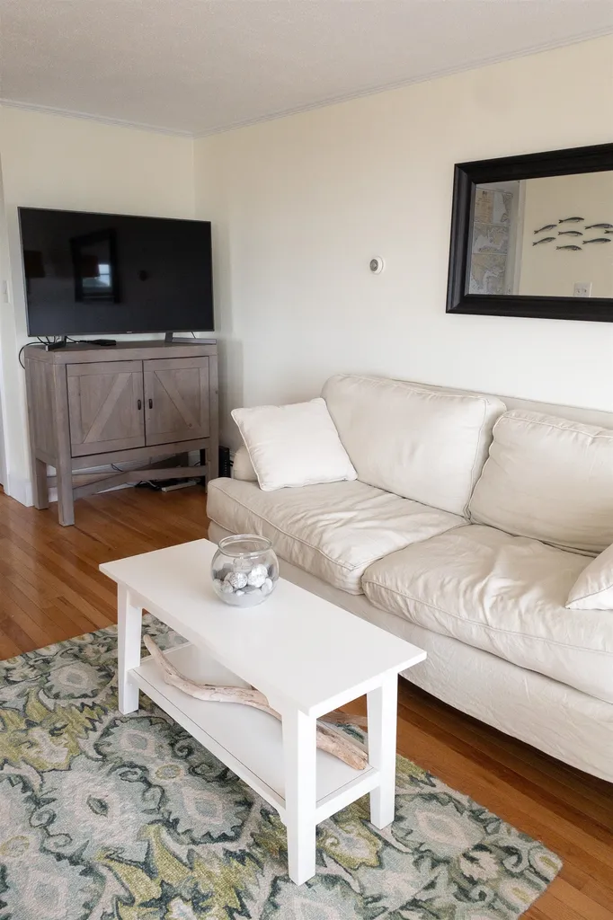 42 Washington Road Rye NH 03870
