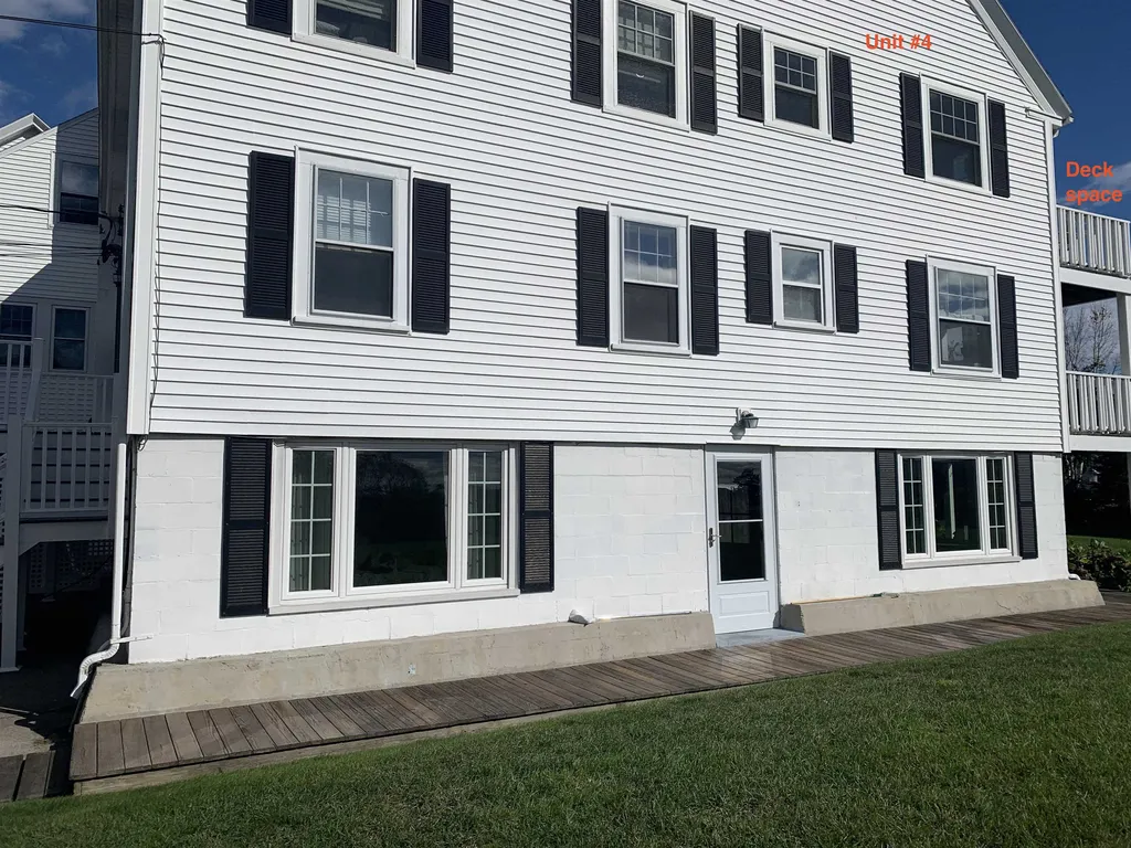 42 Washington Road Rye NH 03870