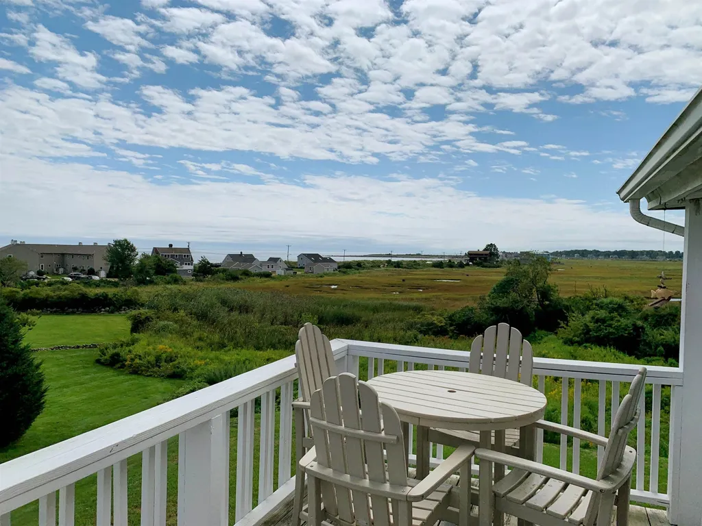 42 Washington Road Rye NH 03870
