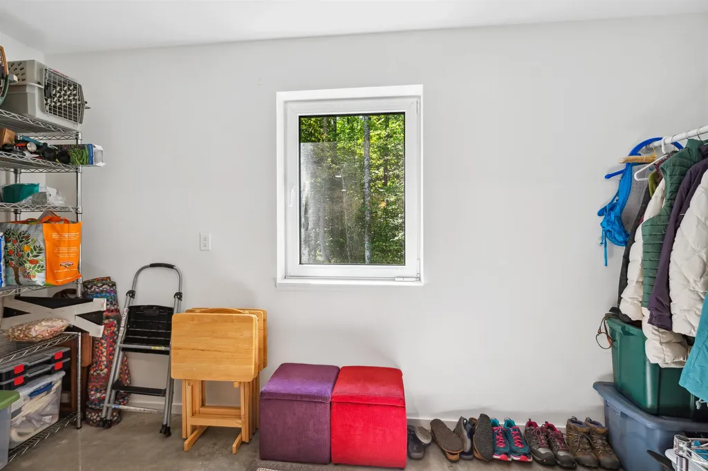 36 Cove Road Canaan NH 03741
