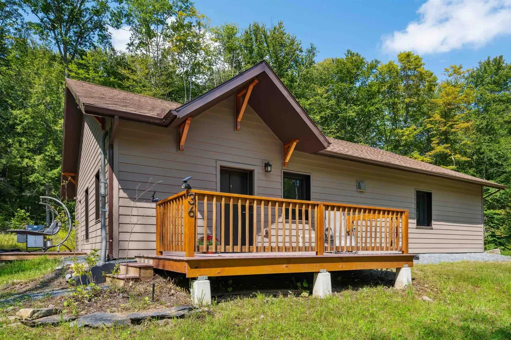 36 Cove Road Canaan NH 03741