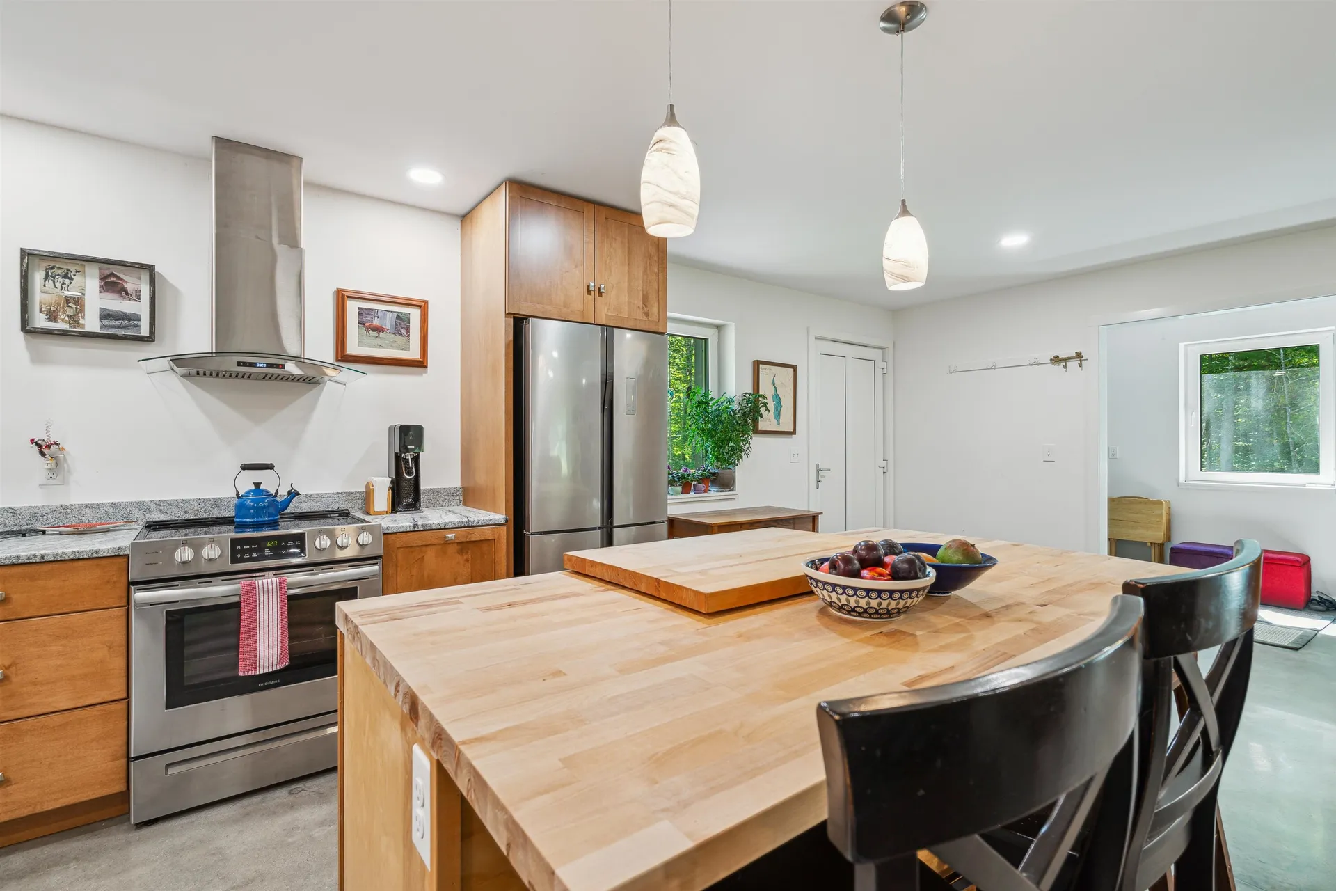 36 Cove Road Canaan NH 03741