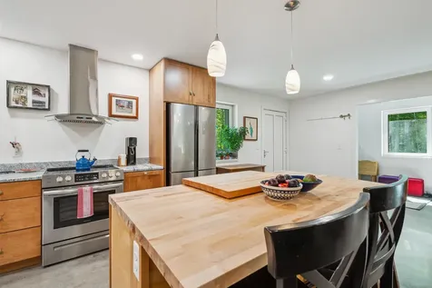 36 Cove Road Canaan NH 03741
