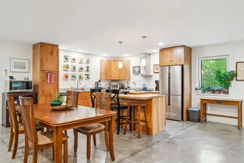 36 Cove Road Canaan NH 03741