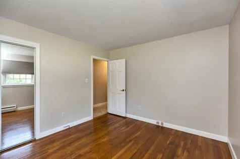 2 Miltimore Road Derry NH 03038