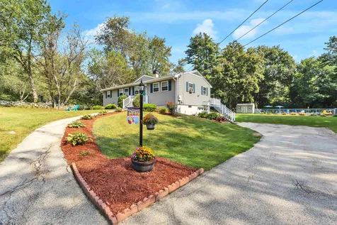 2 Miltimore Road Derry NH 03038