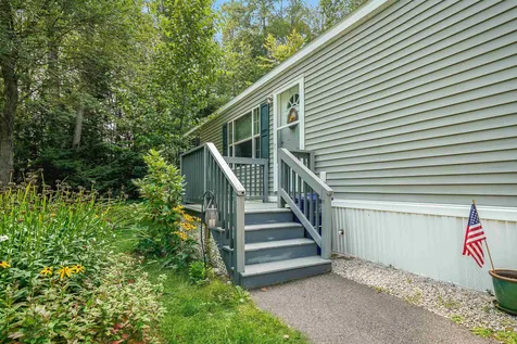 16 Alice Drive Concord NH 03303