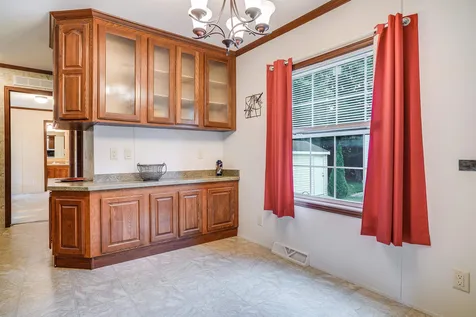 16 Alice Drive Concord NH 03303