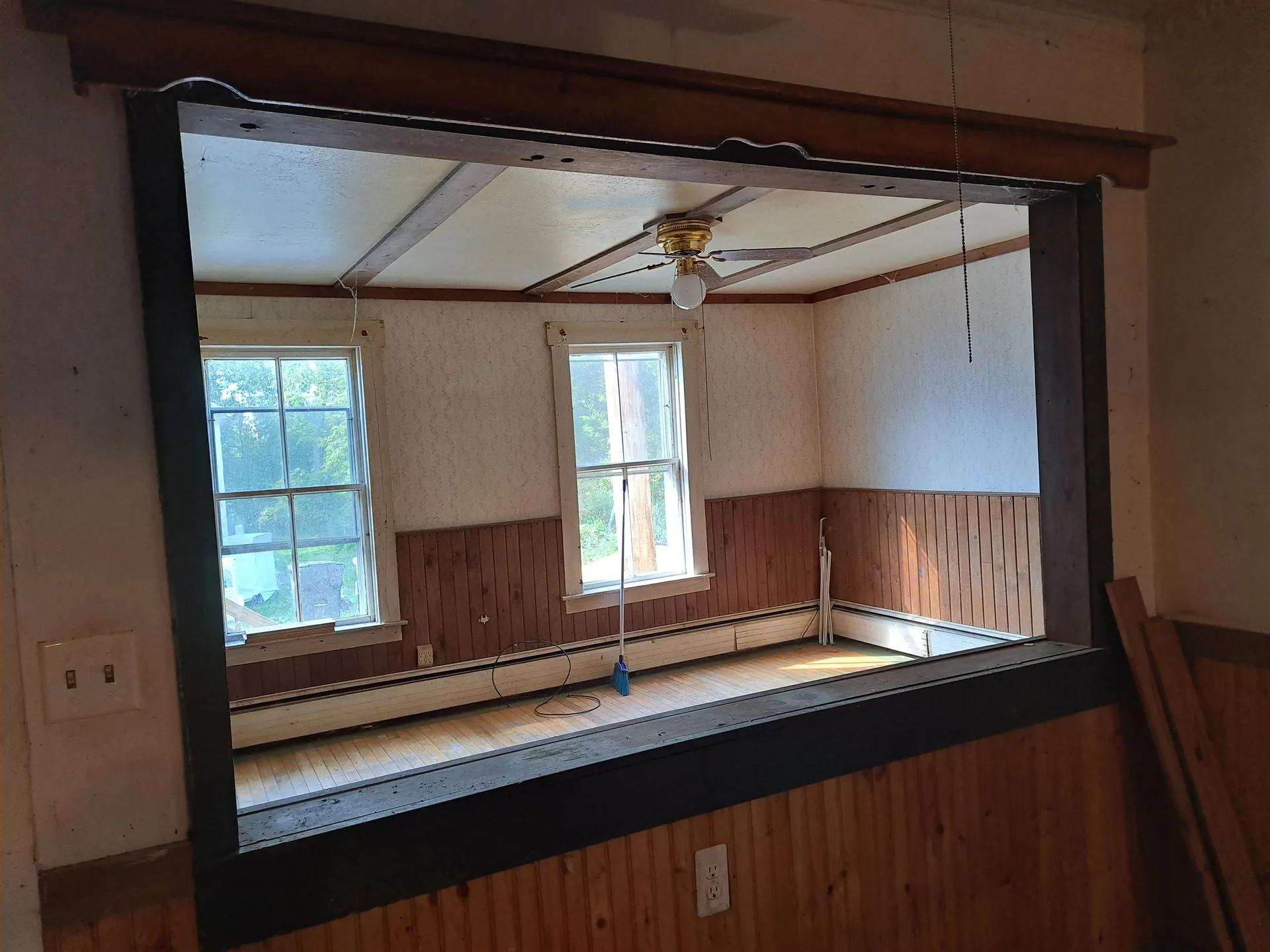 16-26 Fact0ry Street Claremont NH 03743