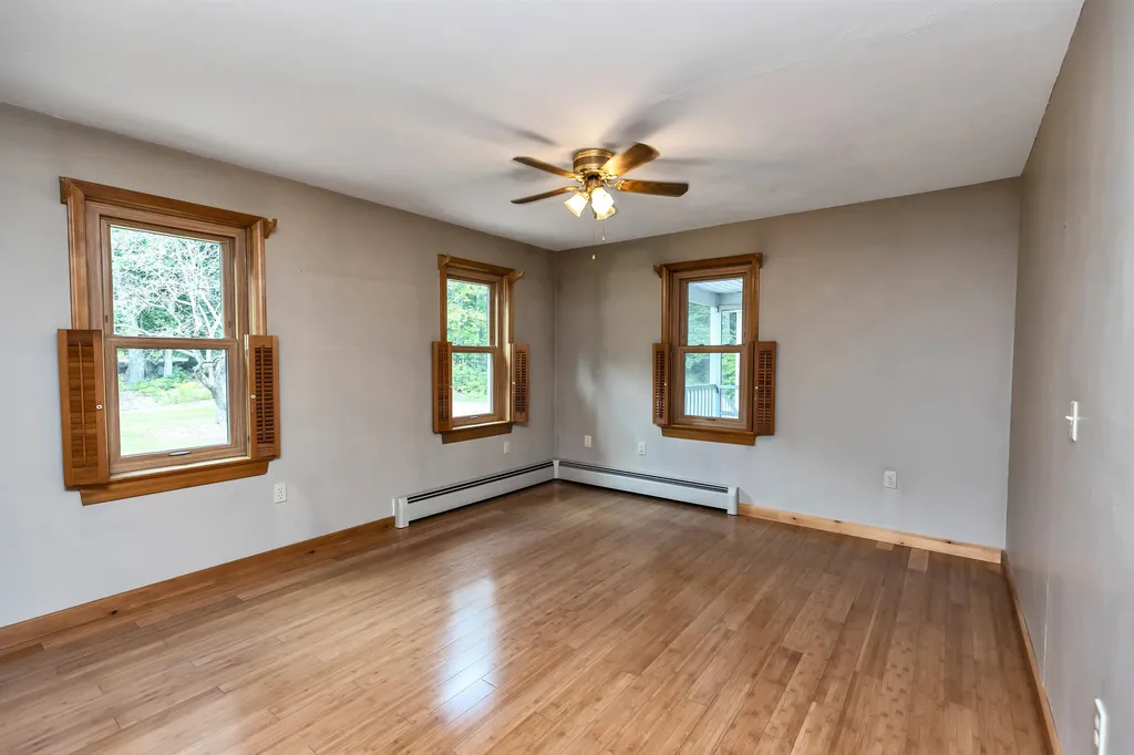 303 Dale Street Wilton NH 03086