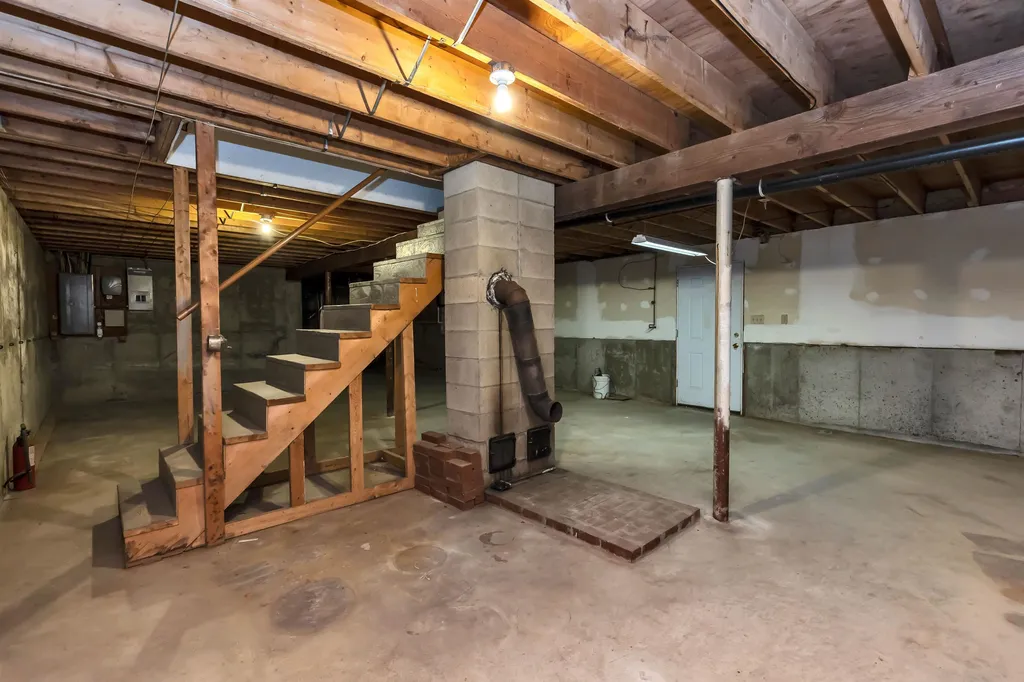 303 Dale Street Wilton NH 03086