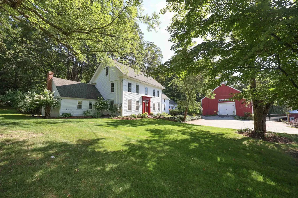 196 Brown Road Candia NH 03034